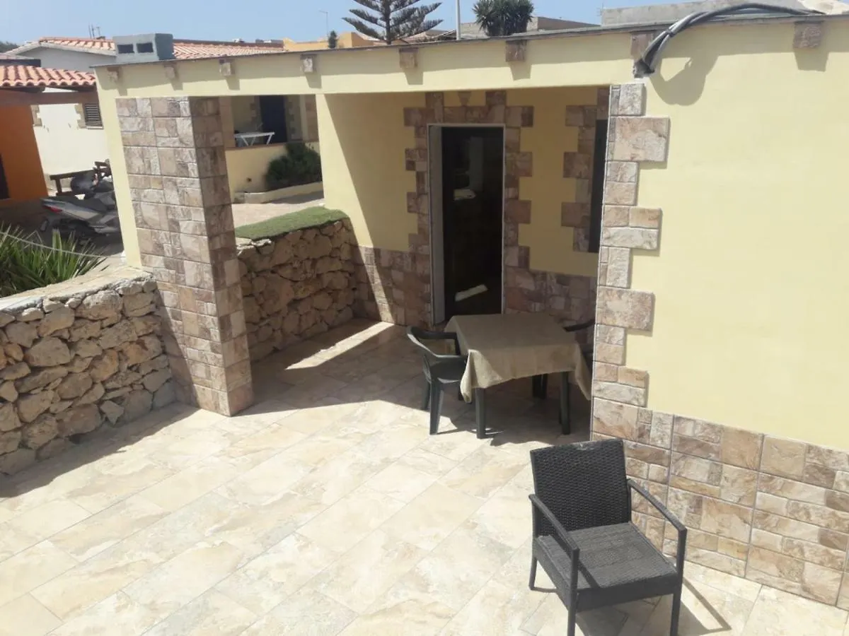 Villa La Perla Λαμπεντούζα 0*,  Ιταλία